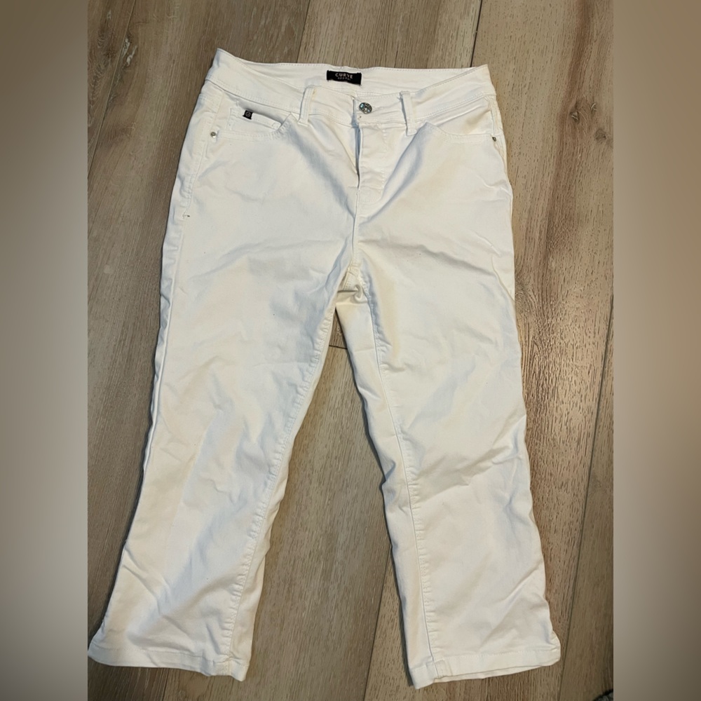 White capris